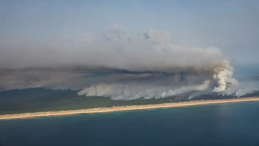 Incêndio na França força evacuação de Cap Ferret