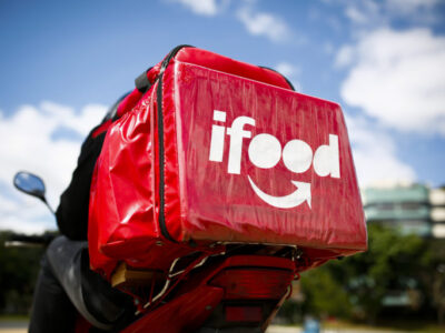 Governo Lula processa iFood e Keeta por falta de transparência