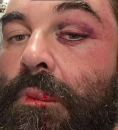 Homem é agredido ao reclamar de som alto em igreja de SC