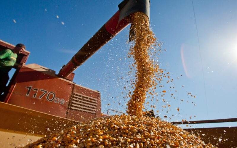 IGP-DI acelera e sobe 2,41% em abril, puxado por agro e indústria
