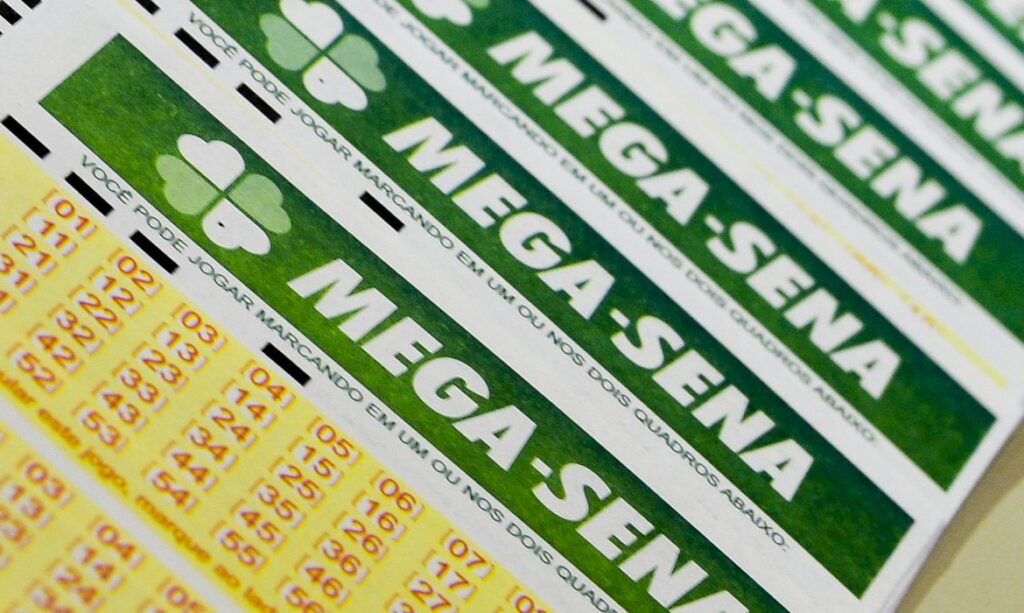 Mega-Sena acumula e sorteia R$ 45 milhões neste sábado