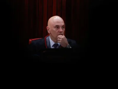 Justiça italiana nega extradição de Zambelli e atinge Moraes